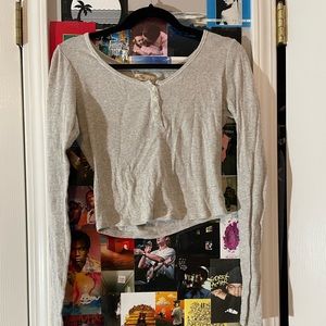 Womens long sleeved shirt